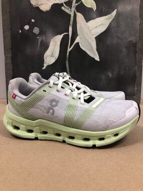 On Running CloudGo Sneakers sz 7